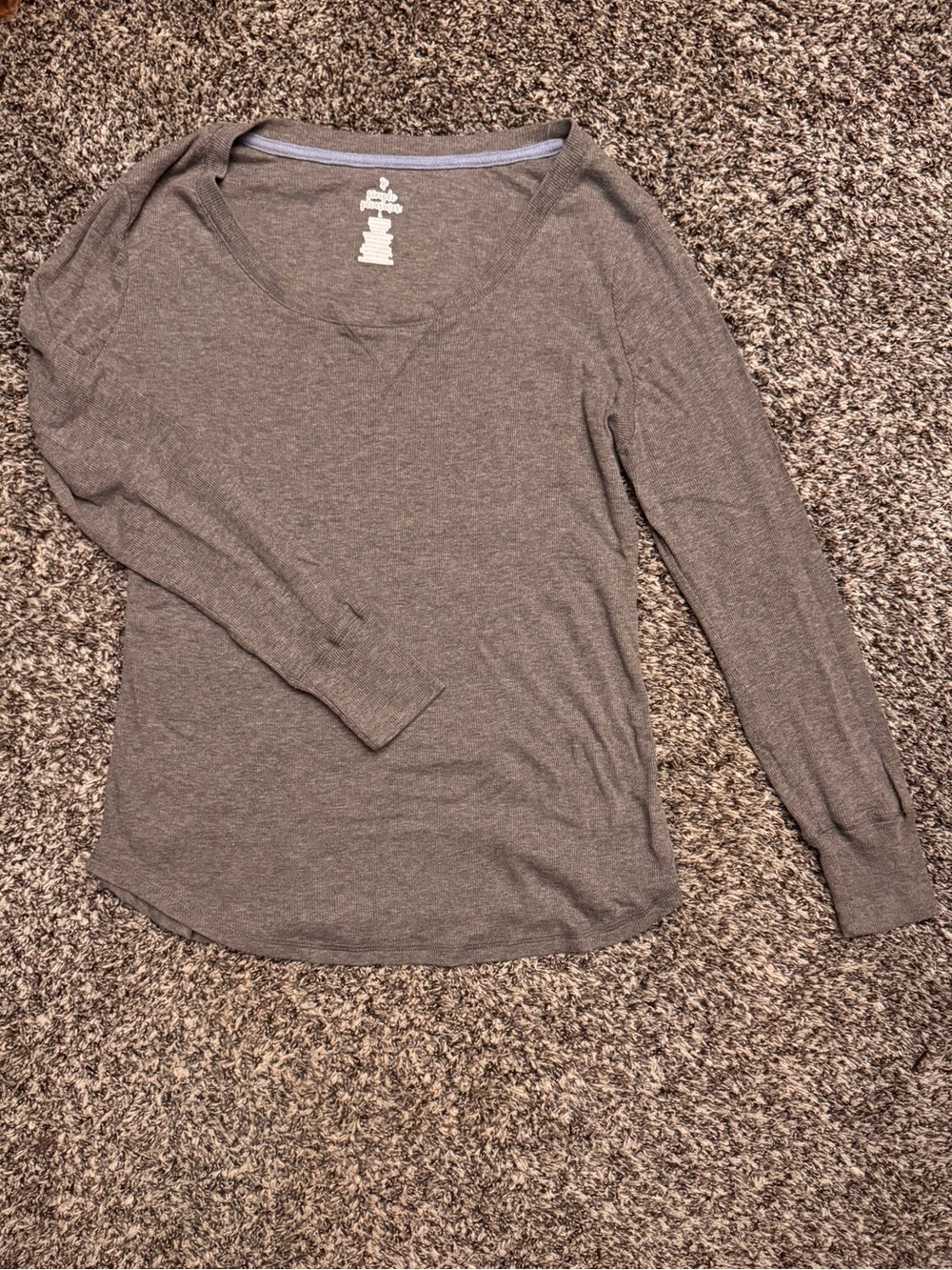 Women’s 2pc Pajama Set - Picture 8 of 11
